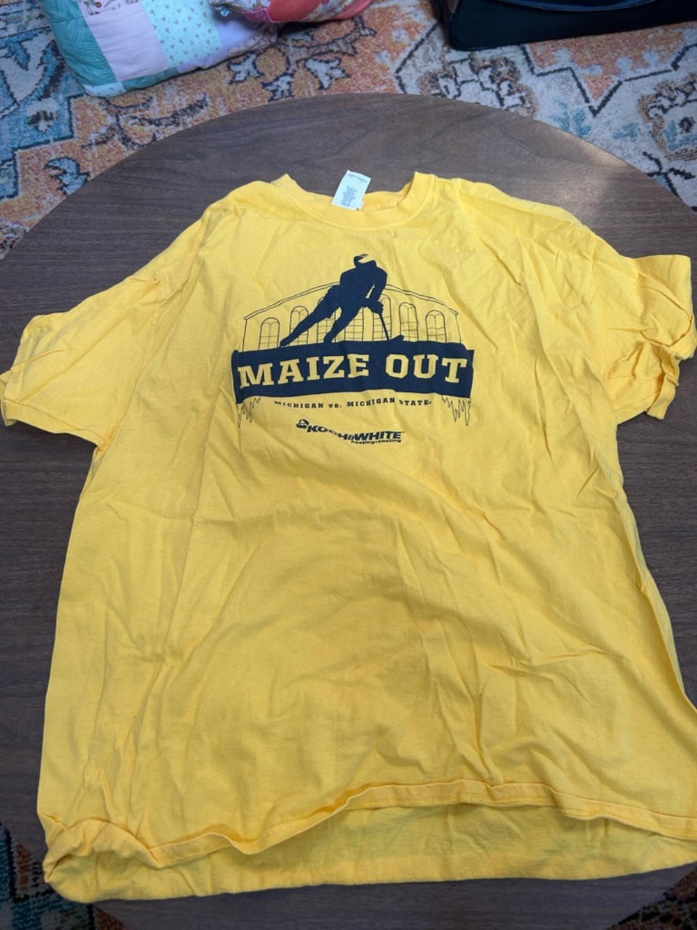 Maize Out Graphic T-Shirt - Yellow